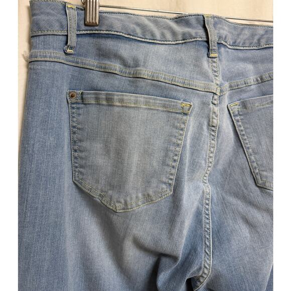 INC International Concepts Ankle Jeans Size 16W Stretch Distress Leopard EUC - Picture 7 of 10